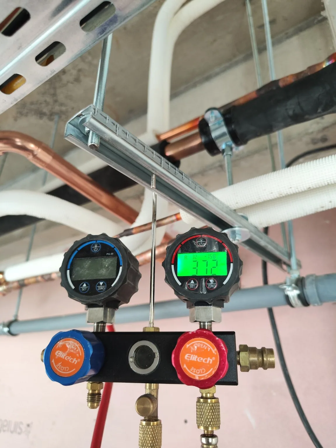 Obiect 04 — execuție HVAC multi-nivel — foto 1