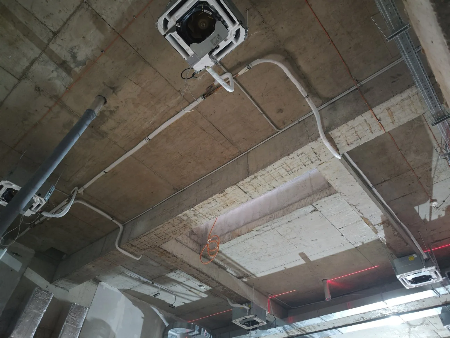 Obiect 04 — execuție HVAC multi-nivel — foto 1