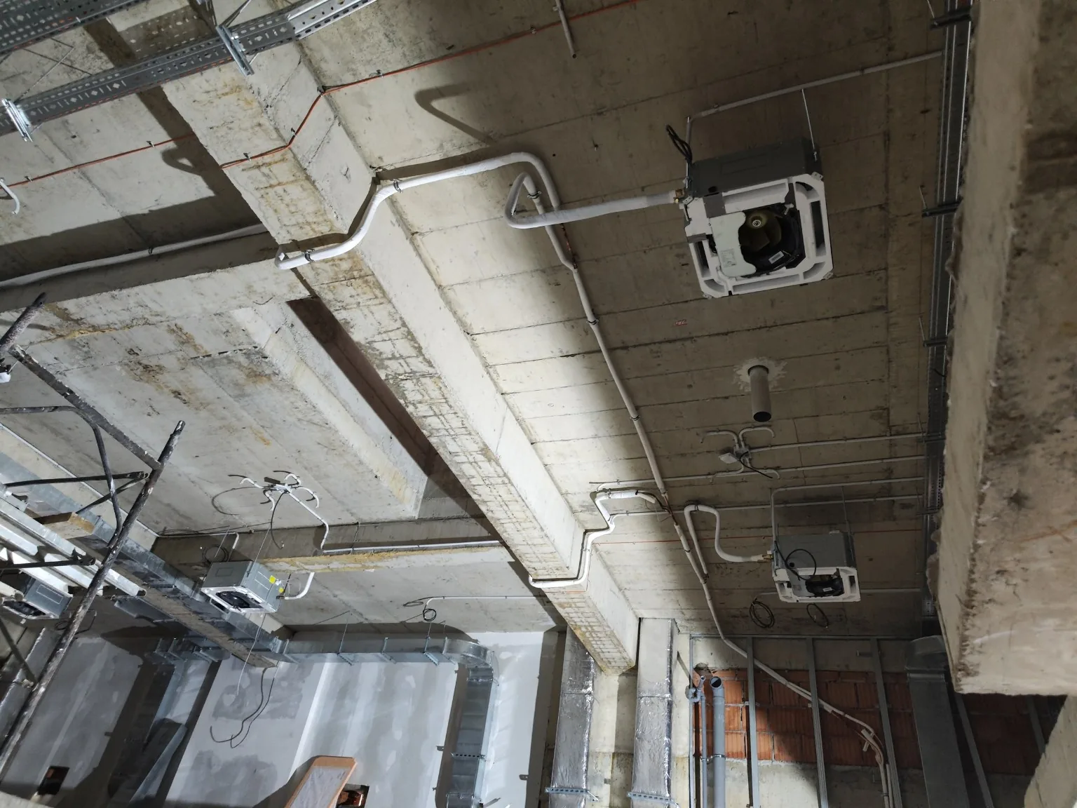 Obiect 04 — execuție HVAC multi-nivel — foto 1